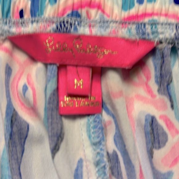 Lilly Pulitzer Neilah Shorts - Picture 5 of 7